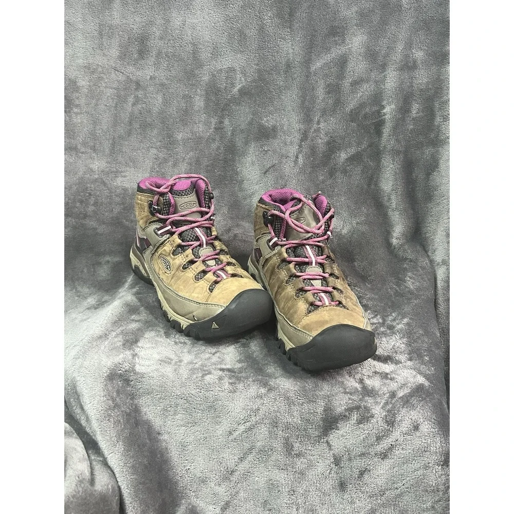 Keen Women Boots Targhee III Mid Waterproof Hiking  Weiss/Boysenberry  Sz 6 Gorp
